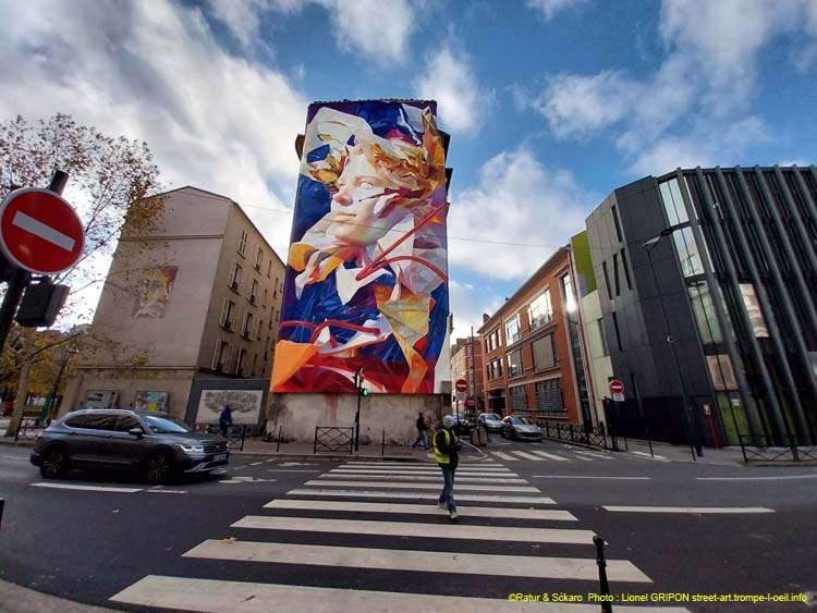 De plastique habillée