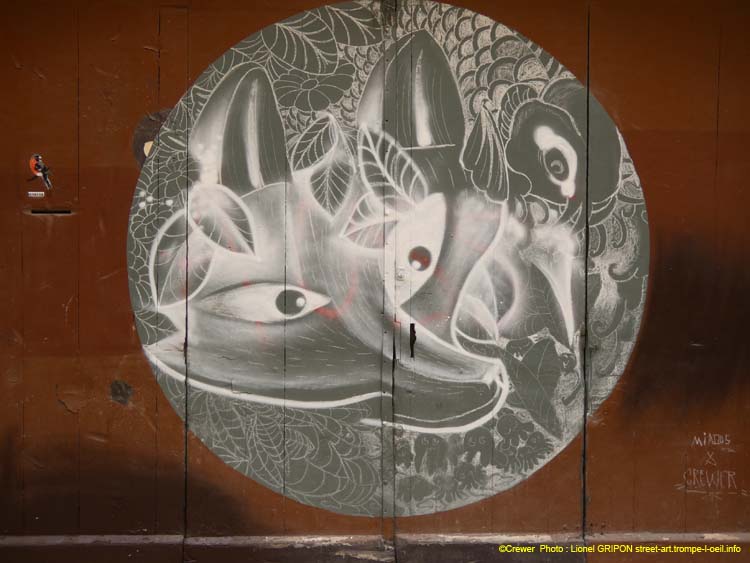 Renard et végétation