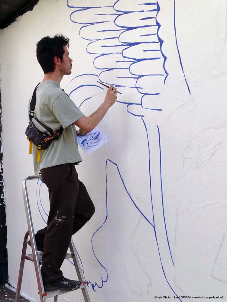 Tigre ailé et serpent