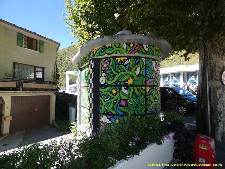 Toilettes publiques-2