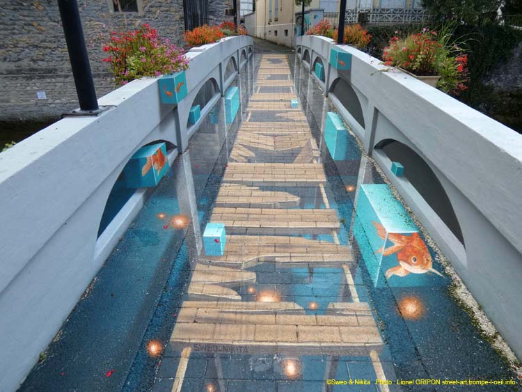 Passerelle dangereuse