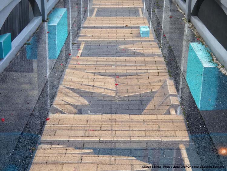 Passerelle dangereuse