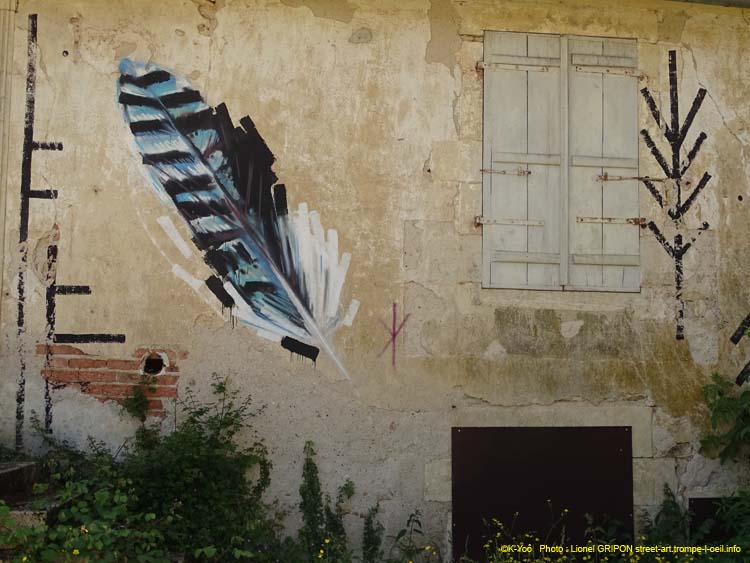 Plume & moineau