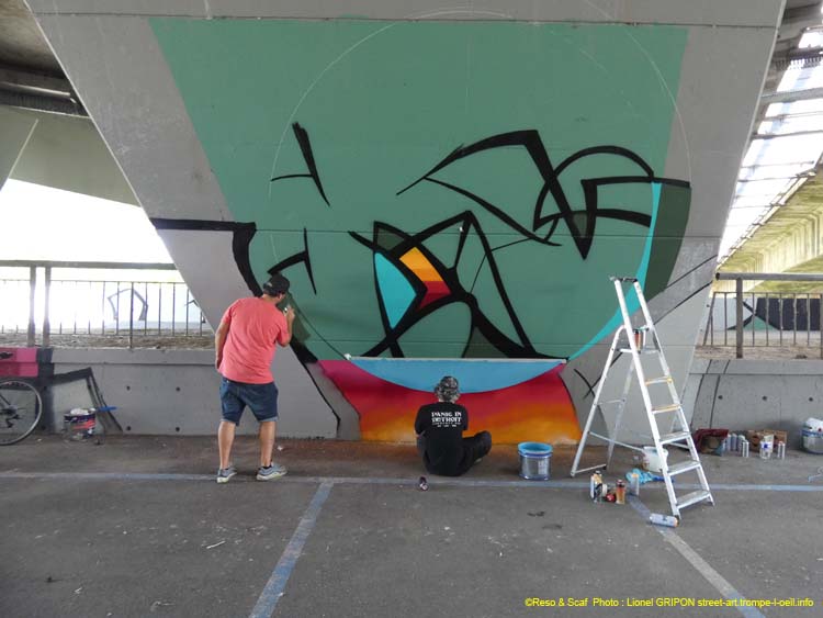 Piliers autoroutiers