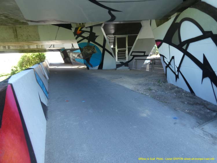 Piliers autoroutiers