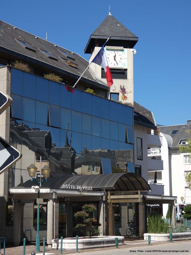 Gouzou et aigle