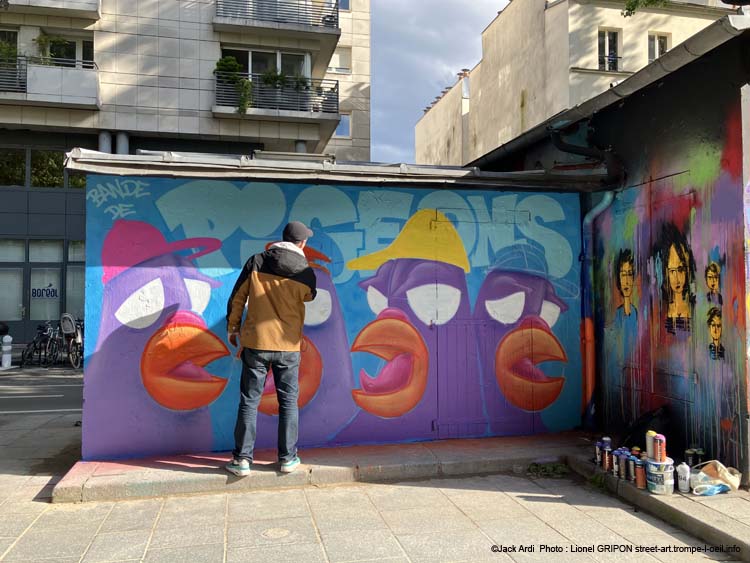 Bande de pigeons-02