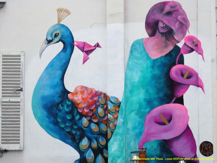 Demoiselle Cocotte en papier