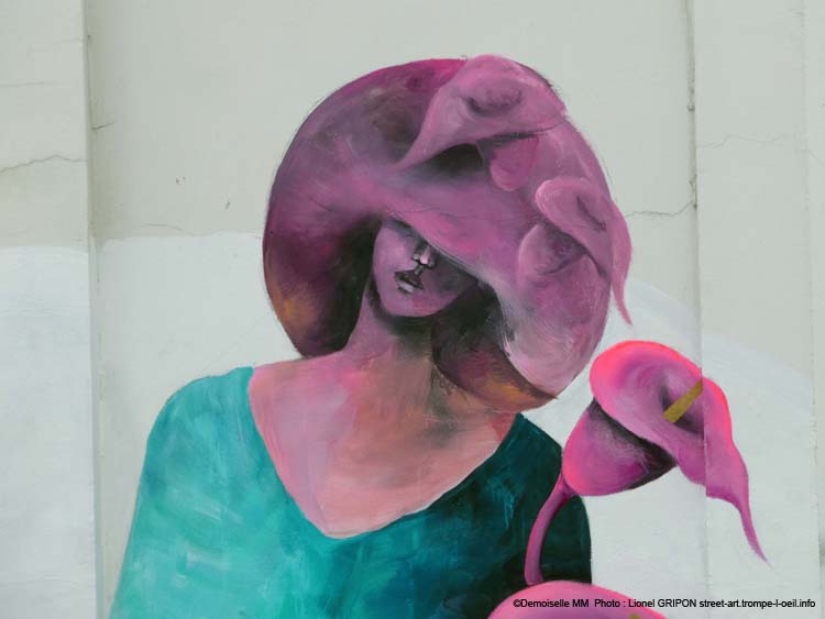 Demoiselle Cocotte en papier