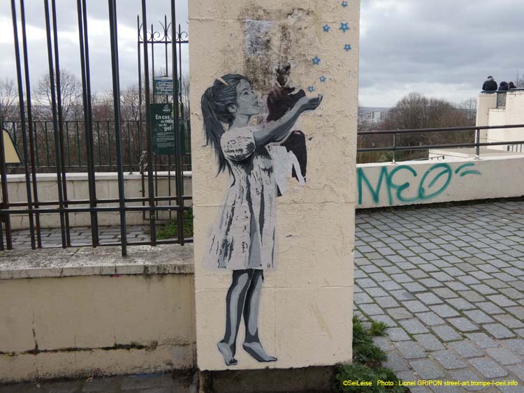 Fillette et étoiles-03