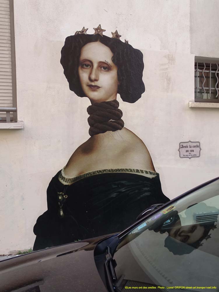 Avoir la corde au cou