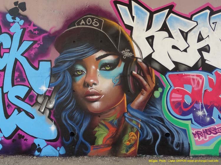 Belle aux yeux verts