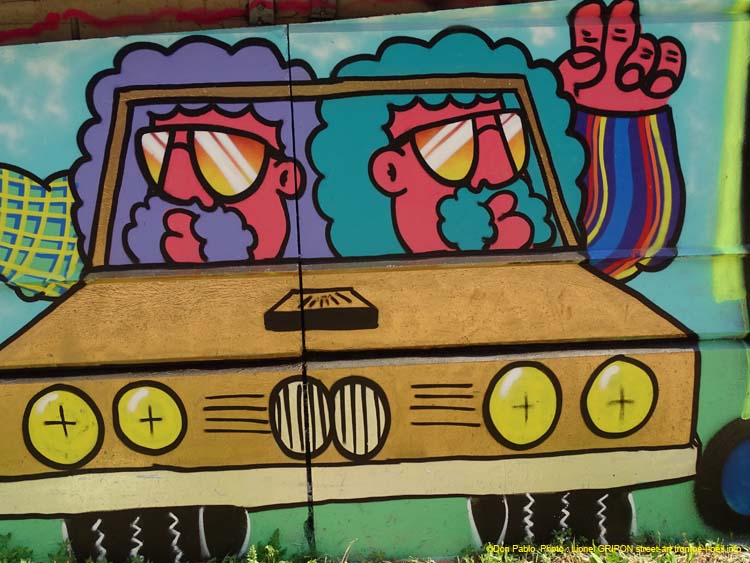 Barbus en décapotable