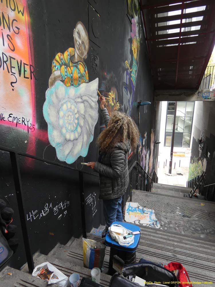 Enfant et coquillage