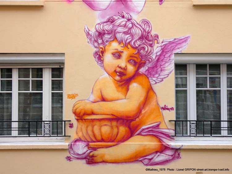 Petit ange pensif-Bis