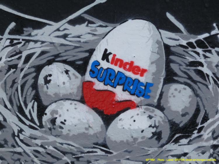 Kinder surprise-01