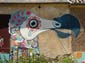 Fillette et oiseau