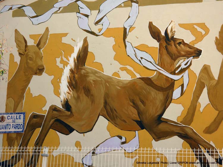 Cerfs et castagnettes