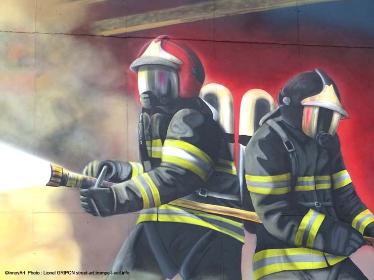 Hommage aux pompiers