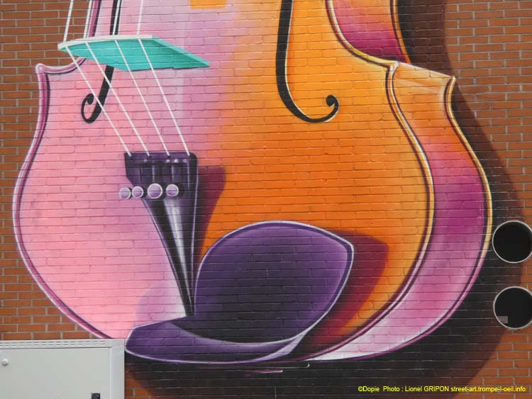 Violon coloré