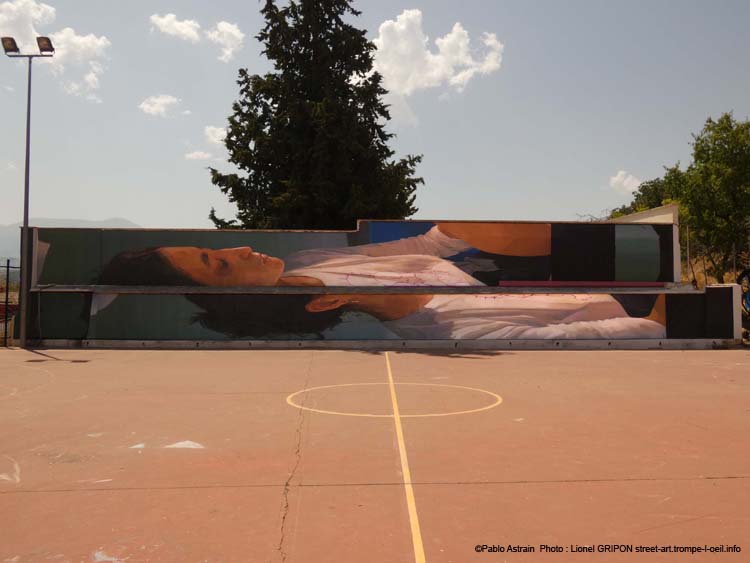 Femme déstructurée